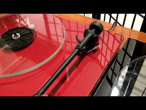Rega Planar 2 vs Rega Planar 3 Features and Differences