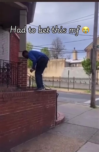 Epic Fail Moment Caught on Camera