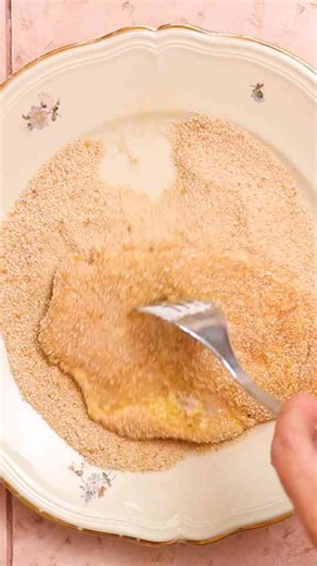 Crispy delicious chicken cutlets