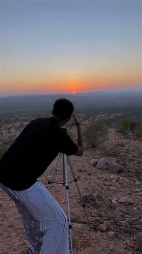 Waxa bishii ka arkay buurta masalaha 😂 Ramadaan mobarak dhamaantiin Alle soonka iyo salaad