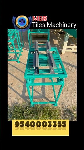 Paver block demolding machine