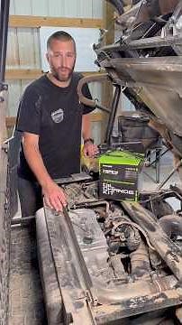 Oil change on Kawasaki Mule. #kawasaki #oilchange
