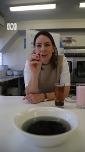 #Bestof2024: Bubble tea is notoriously high in sugar, but scientists have managed to make a healthier version of the increasingly popular drink using Australian oats. Their discovery could see farmers reap the benefits and crack into the lucrative Asian bubble tea market which is worth more than $4 billion. 📝 Pamela Medlen 🎞️ Jack Stevenson ℹ️ This post is part of our series recapping our favourite, or the most popular, stories from 2024. To get more news like this straight from the source dow