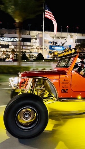 705K views · 10K reactions | Dear Germany - let me introduce you to: American Muscle 拾 Stilbruch Lack | Flex, Rocks & Rollovers | Facebook