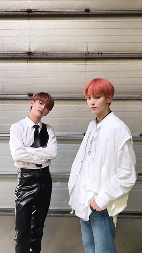 #투모로우바이투게더 #수빈 선배님과 'SWEAT' 🌊 #ZEROBASEONE #ZB1 #제로베이스원 #ZHANGHAO #장하오 #TOMORROW_X_TOGETHER #TXT #SOOBIN #You_had_me_at_HELLO #SWEAT #ZEROBASEONE_SWEAT #SWEAT_Challenge #NewMusic @TOMORROW X TOGETHER