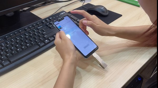 EAGET OTG Type C USB 3.0 Flash Drive 128GB, up to 140MB/s Read Speed 2 in 1 USB Thumb Drive, Photo Stick for Android USB C Smartphones, New MacBook & Tablets, Computers - Pearl Nickel