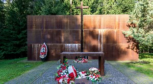 Katyń Massacre - Basic FactsKatyń Massacre - Basic Facts