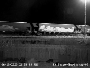 1.8K views · 101 reactions | CLP12+GM27+CLF3+EL62 on 7994 Down SSR Grain via Gheringhap on 6-10-2023 | Railpage | Facebook