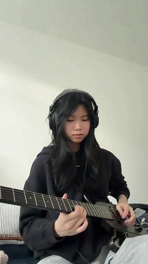 Pretty When You Cry hush x live: Lana Del Rey cover with code Christina