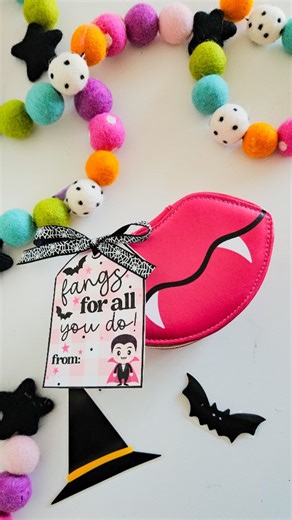 Ashley McLaughlin- Free Printables & Gift Ideas! on Instagram: "a free printable always elevates those holiday gifts making them super cute without too much work! Follow first so I can send you the free printable and then comment VAMPIRE Stay tuned for more holiday ideas. I hope you're prepared for all my Christmas printables!😅🥰 Xoxo, Ash #teachergift #teacherideas #elementaryteacher #halloweenpartyideas #diyhalloween #halloweentreat #halloweenideas"