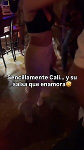 Sencillamente Cali… y su salsa que enamora 💃❤️🔥 @sebastian_moreno.edd | Mauro Salsa