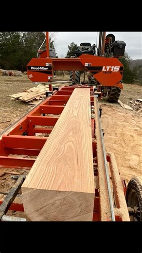 Stacking lumber #sawmill #woodworking #woodmizer #logging #lumberjack #chainsawman