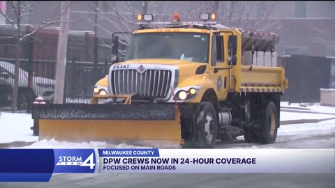 What to know as winter storm warning remains in effect for all of SE Wisconsin