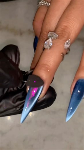 With or without chrome #Moonlightcateye06 #unicornchrome06 - Chrome Base coat - Soft gel tip (Sculpted Stiletto) - Extend gel 🛍️ shop RiyasNails.com | Riya's Nails