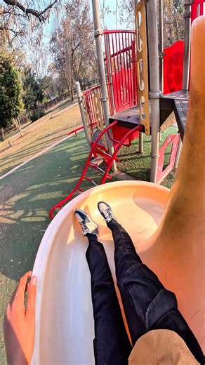 bella ciao parkour playground crazy climb 🪜 pov #park #bellaciao