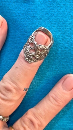 Thimbles for You on Instagram: "🌺 Hummingbird Thimble 🌺 The Hummingbird Thimble is a shorter, square-shaped thimble that is designed to be light and distribute stress evenly and comes in many sizes. Its unique engineering ensures a more comfortable and reliable sewing experience. Plus, its blunt shape makes it easier to use. Join us at a show to try yours on!! #hummingbird #metalart #thimbles #thimble #sewingtools"