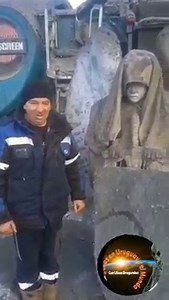 502K views · 10K reactions | IMPACTANTE HALLAZGO EN RUSIA. UN GRUPO DE MINEROS, ENCUENTRAN UN ÁNGEL PETRIFICADO EN UNA MONTAÑA CUBIERTA DE HIELO A UNA PROFUNDIDAD INCREÍBLE. https://www.facebook.com/alienigenasenelmundo/ | Alienígenas en Uruguay y el mundo | Facebook