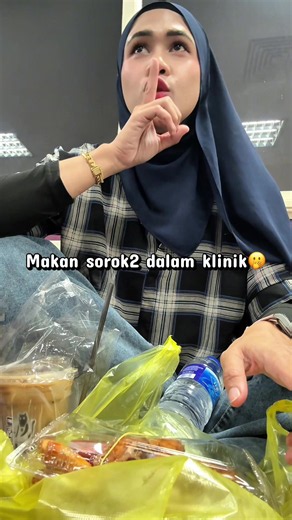Korang penah tak makan bkn sbb lpar tadi sbb bosan🫢