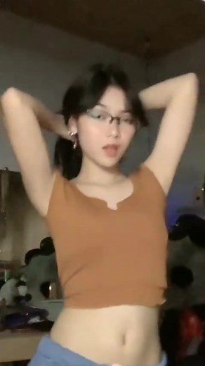 Filipina TikTok Sensation Jyanelle's NSFW Videos | Pinay Content