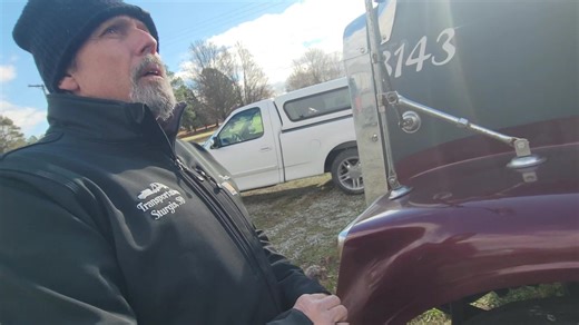 1999 FREIGHTLINER CLASSIC WITH NO MOTOR. WILL WE BUY IT? Filmed on Wednesday, November 26, 2025. UPLOADED 11/28/2025. Livermore, KY. | Steven Howard