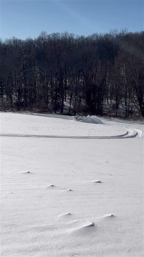 This is for all you Weasel lovers - driving the M29 in 18” of virgin snow #portrayaltv