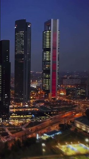 🌃 Madrid at Night: Breathtaking Drone View Over Spain’s Shining Skyline! 🇪🇸✨