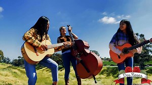 #MañanaMeVoyMañana Ya tengo el pie en el estribo Que dice ese corazón Se queda o se va conmigo?" Ayayaaay!🎶❤️ Aqui les dejamos este gran tema del #DuetoDelSur🎵🇲🇽 Acompañadas por nuestra prima #YulissaRosas 🌹 en el contrabajo 🎶❣️ Saludos y abrazos para tod@s amig@s!!! #DuetoDosRosas🌹🌹 #RiotSound Página Oficial (Yulissa Rosas) 🌹 https://www.youtube.com/channel/UCL8lVG_JiMiz_miXwKPgzkQ | Dueto Dos Rosas
