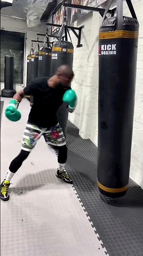 Floyd Mayweather’s INSANE Training Routine At 48 Years Old! #boxing #boxer #athlete #ufc #boxingfans