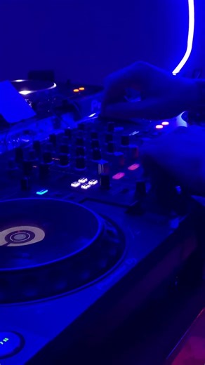 POV: Strangers Kanine Bootleg spiced up with Neurofunk hits different 😮‍💨🔊 #shorts #dnb #dj #mixing