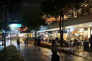 Graveyard Shift: Night Time Workers in the Philippines