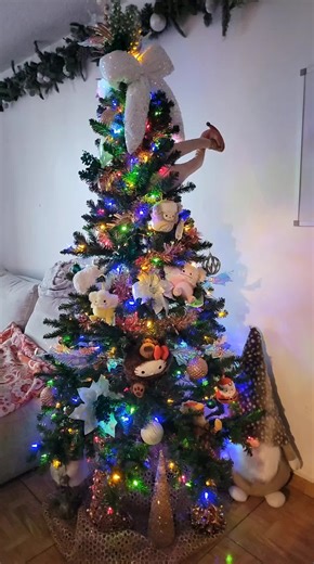 Loving My 2025 Holidays with Hello Kitty Apt Tree