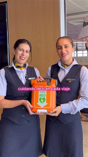 Run Stay Alive 💖 on Instagram: "🚤💓 La tripulación de los fast ferries de Fred. Olsen Express nos cuenta algo clave: ¡cada barco cuenta con DEA (desfibriladores) y además reciben formación específica para actuar ante emergencias cardíacas! Viajar seguro por Canarias nunca fue tan fácil. ❤️ @fredolsenexpress"