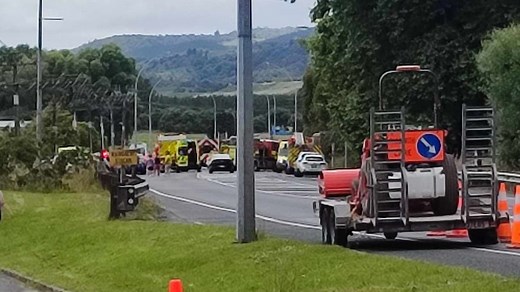 Second person dies, three seriously injured in Rotorua crash, SH30 reopens