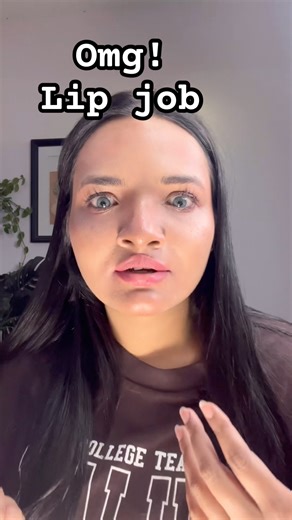 Fastest lip -plumping technique for better pout #shorts #makeuphack #fullerlips