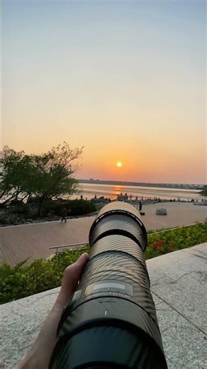 What factors determine the sharpness of a photo? #FirstView #Photography