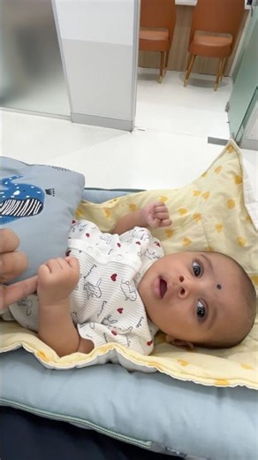 నాన్న తో ఆడుకుంటున్నాను | Cute Baby Playing with Daddy 😍 Tara Aditi Heart Melting Moments ❤️