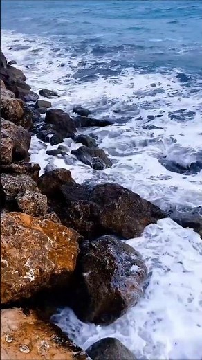 Ocean Waves for Deep Sleep 🌊 No Music / Nature White Noise #Shorts #oceanwaves
