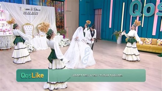💛 QOSLIKE TV | РЕСМИ ПАРАҚША on Instagram: "Жастар ортада!❤️ Бақыт тілеп қойыңыздар! Жастарды алып шыққан @demii.show қыздары!"