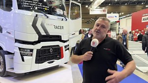 🎙️ Interview de Christophe Martin, Directeur général de Renault Trucks France Il nous partage les actualités, les nouveautés et la vision Renault Trucks pour les années à venir… un échange riche et passionnant 👀⚡ 👉 La vidéo complète est déjà dispo sur la chaîne TruckStop ! Et vous, quelle innovation Renault Trucks attendez-vous le plus ? #Solutrans #TruckStop #RenaultTrucks #Innovation | TruckStop