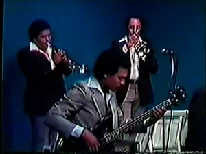 Bobby Valentin - Cuando uno se enamora Canta: Rafu Warner | SALSA PA' GOZAR