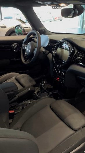 Beauty of Red #auto #cars #mini #new | Gear Auto