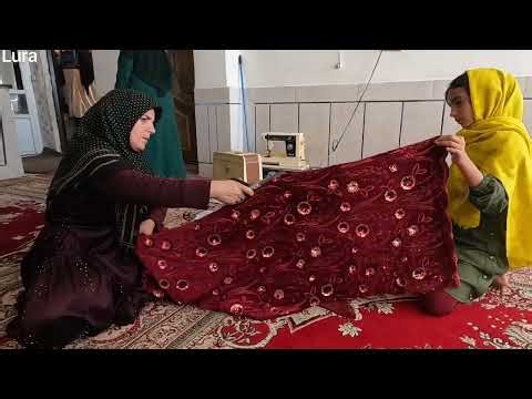 The Beauty of Lori Clothes: Crafting Traditions in Iran’s Nomadic Communities 🌟🧵