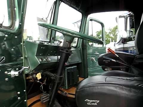 1959 Mack cabover