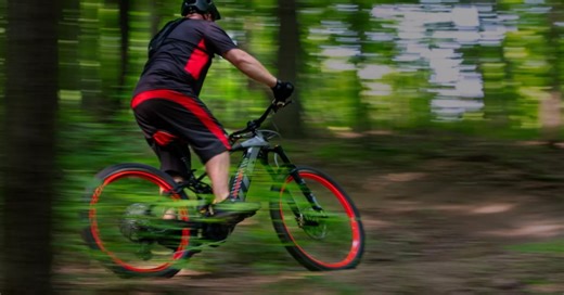 Nova bicicleta elétrica da Audi custa R$ 30.000 e tem mais marchas que os carros