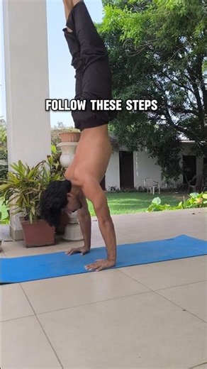 Learn Frog Stand To Handstand 💪 | Step By Step Tutorial