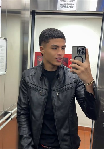 Wowowo | Hoy Vi Al Amor De Mi Vida