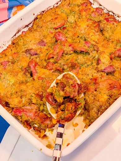 Southern Cornbread Dressing With Giblets (Gizzards)