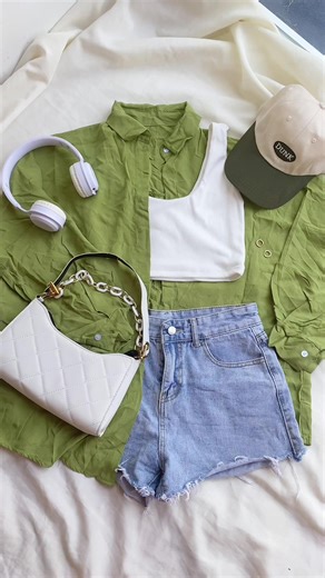 Beach Basic Fits: Cute Summer Outfit Ideas