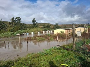 Officials to assess Eastern Cape flood relief efforts