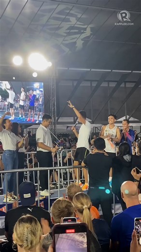 Hokett delos Santos earns spot in world pole vault meet WATCH: UST standout will compete with EJ Obiena and other world-class pole vaulters as he earns a spot in the Atletang Ayala World Pole Vault Challenge after ruling the National Pole Vault Competition. Delos Santos tops the field following his 5.00-meter clearance on a rainy Saturday at the Ayala Triangle Gardens in Makati. | via Ron Andrew Dongiapon | Rappler